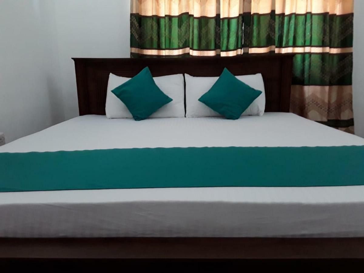 La Sachara Bed & Breakfast Kandy Exterior photo