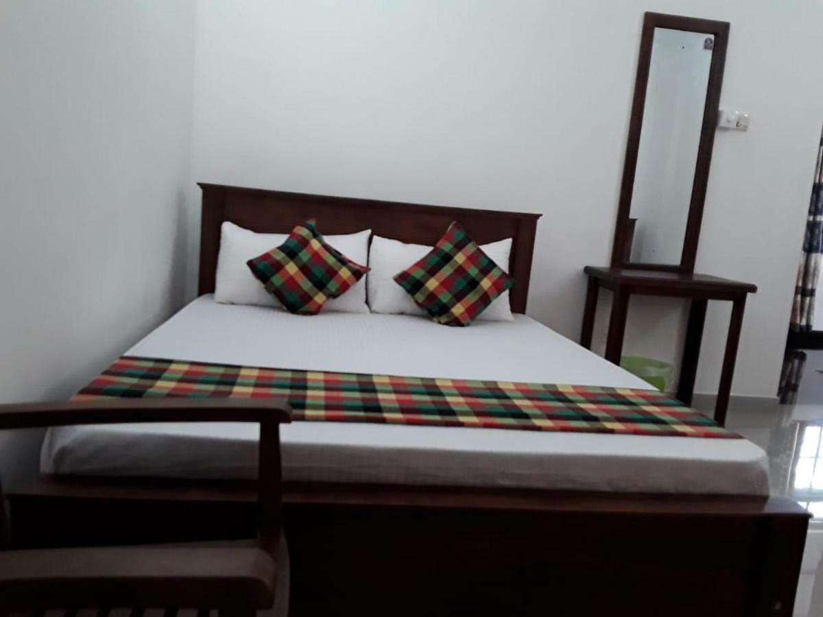La Sachara Bed & Breakfast Kandy Exterior photo