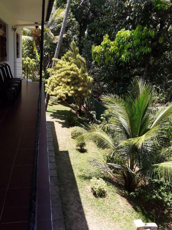 La Sachara Bed & Breakfast Kandy Exterior photo