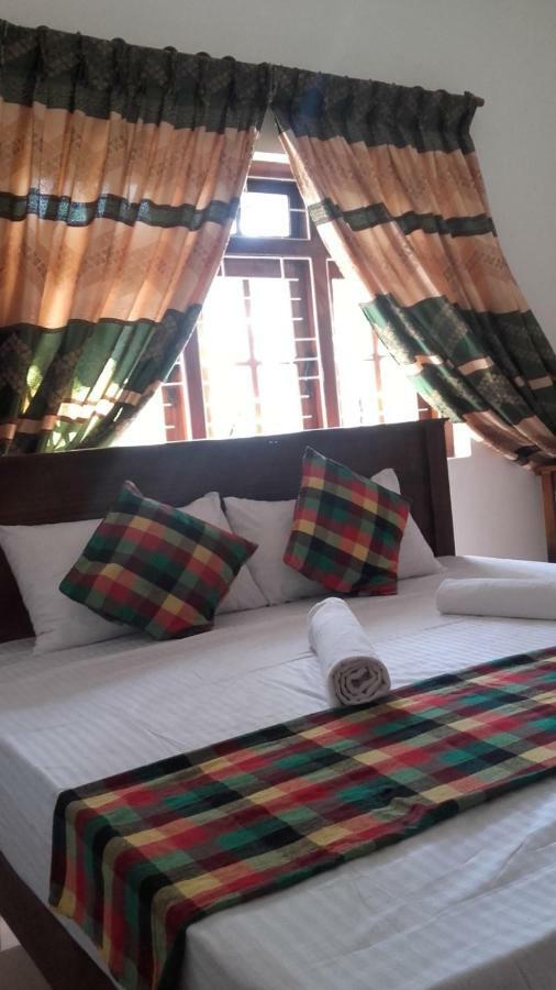 La Sachara Bed & Breakfast Kandy Exterior photo