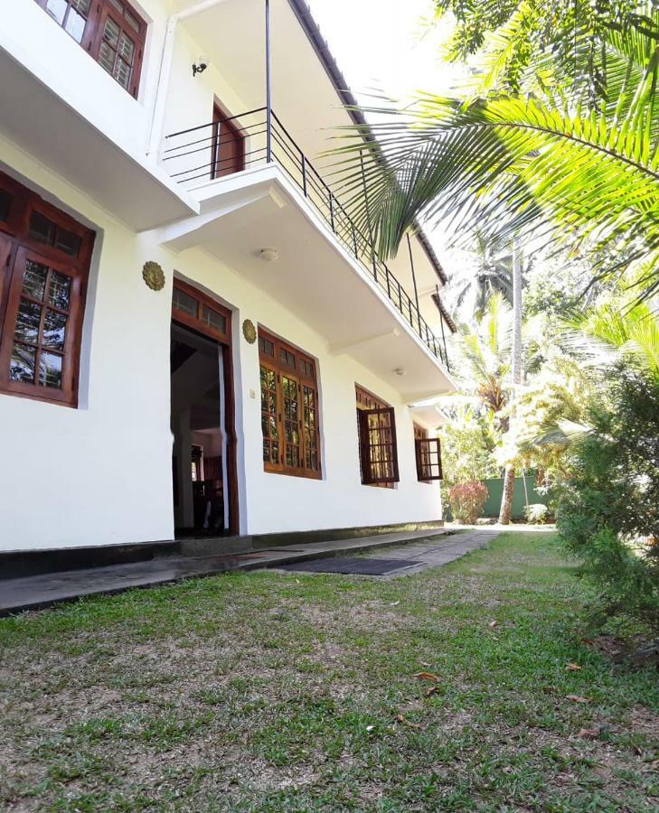 La Sachara Bed & Breakfast Kandy Exterior photo