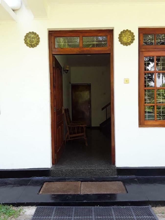 La Sachara Bed & Breakfast Kandy Exterior photo